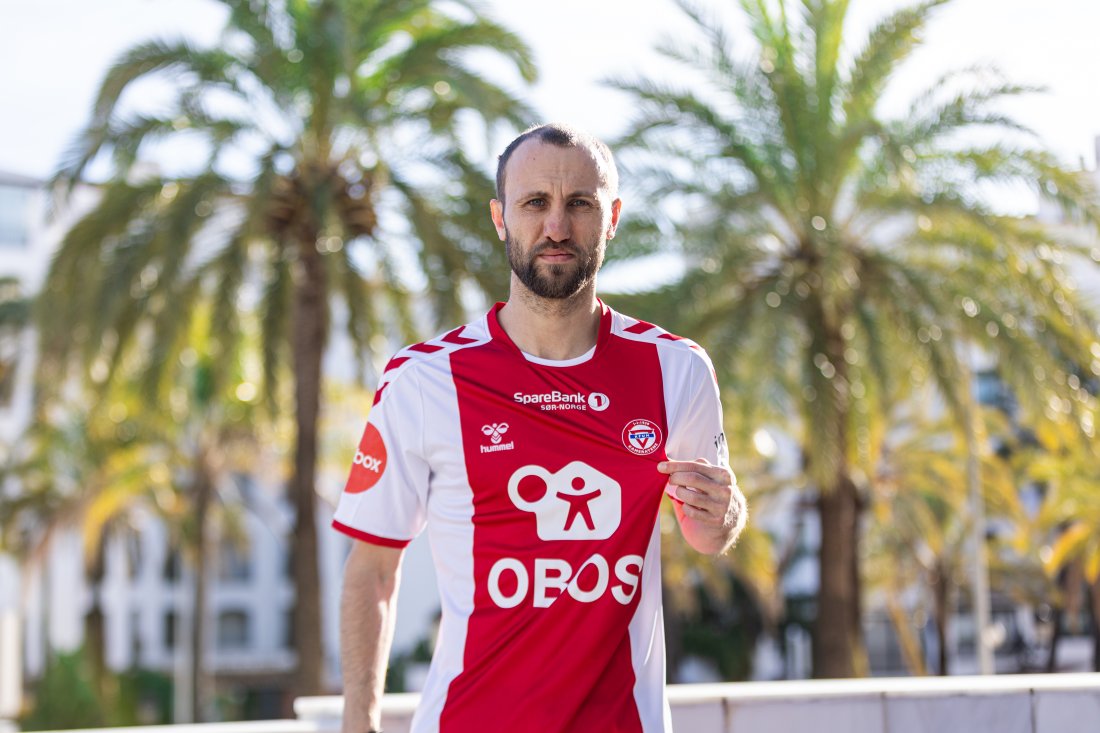 Magnus Wolff Eikrem, KFUM