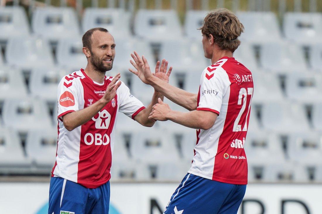 <em>Magnus Wolff Eikrem fikk muligheten fra start - og svarte med vårt første mål. Foto: Amanda Pedersen Giske / NTB</em>