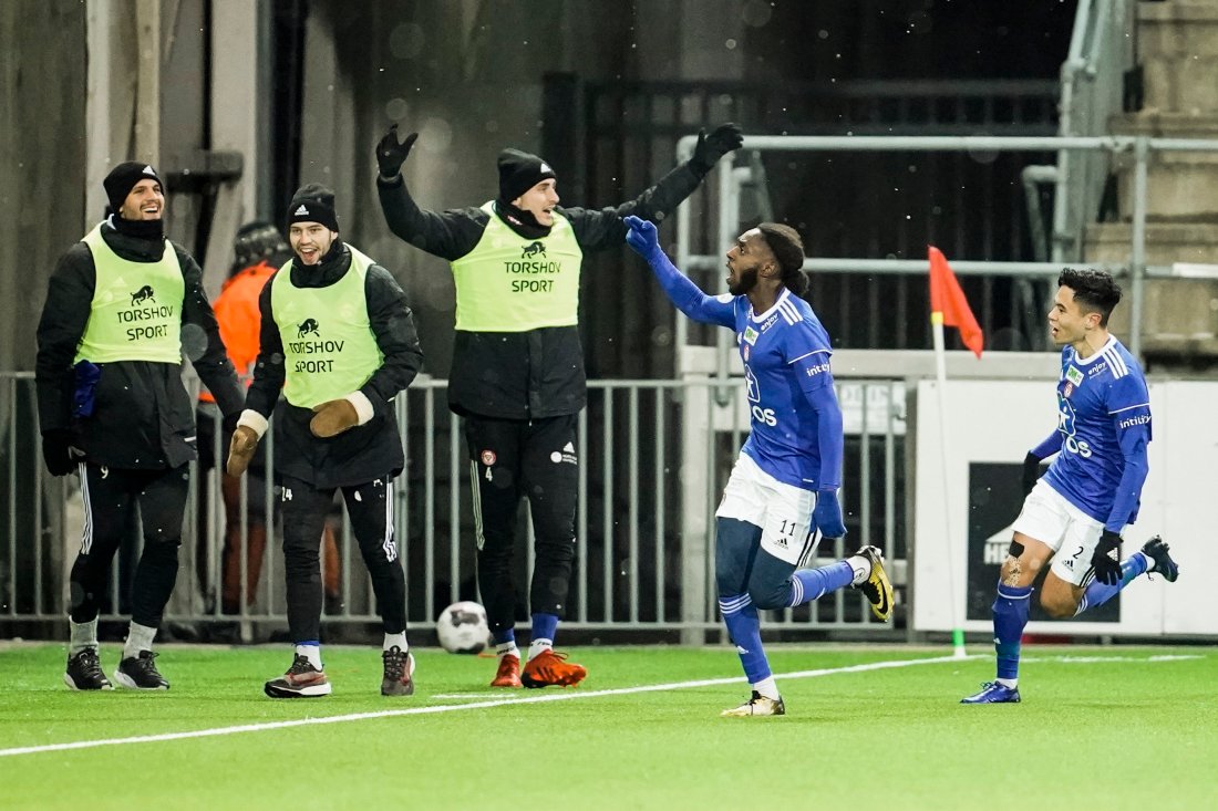 <em>Bilal Njie jubler under kvalifiseringskampen mot Fredrikstad i 2021. Foto: Terje Pedersen / NTB</em>